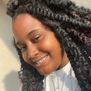 Meet your Posher, Jalynne